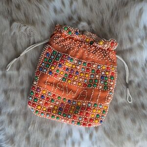 🌙Vintage Hawaii Beaded Drawstring Clutch